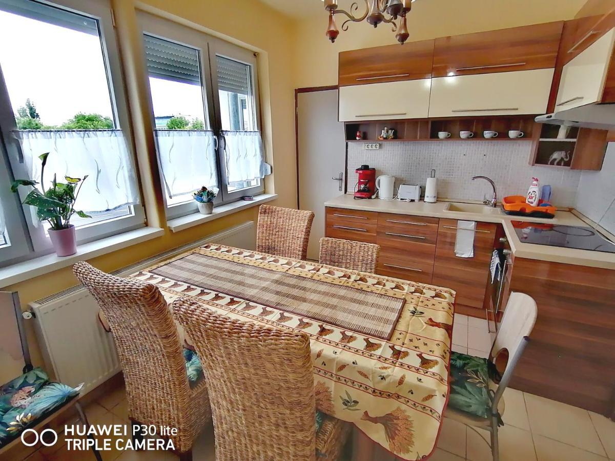 Zöld Béka Hőforrás Apartman Hajduszoboszlo Exterior foto